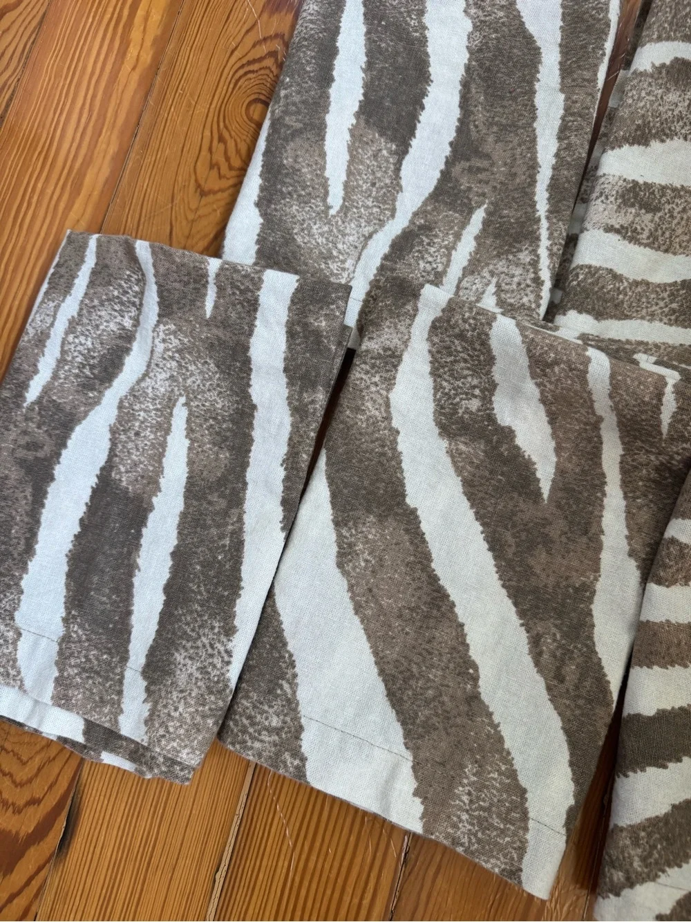 Pottery Barn Zebra Print Napkins - Set of 7